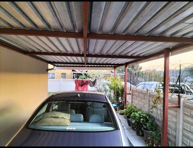 2 BEDROOM FREEHOLD FOR SALE IN NORTHDALE